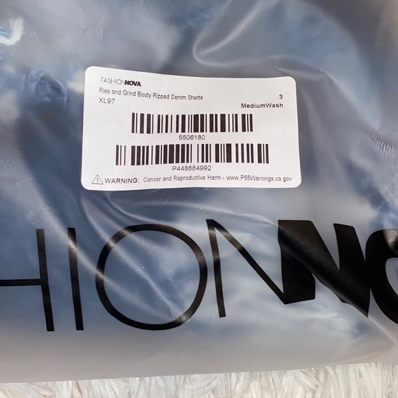 Fashion Nova Rise & Grind Shorts - Picture 6 of 10